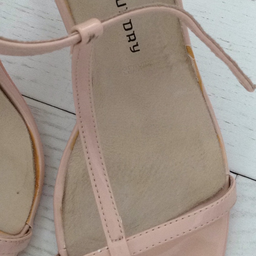 Chinese Laundry heels - Picture 4 of 4